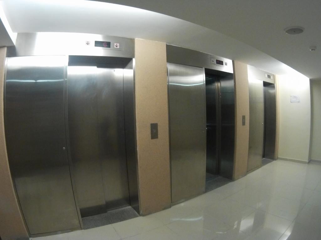 Cyber Studio Apartment Kota Bharu Exteriör bild