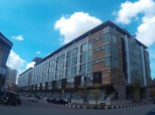 Cyber Studio Apartment Kota Bharu Exteriör bild